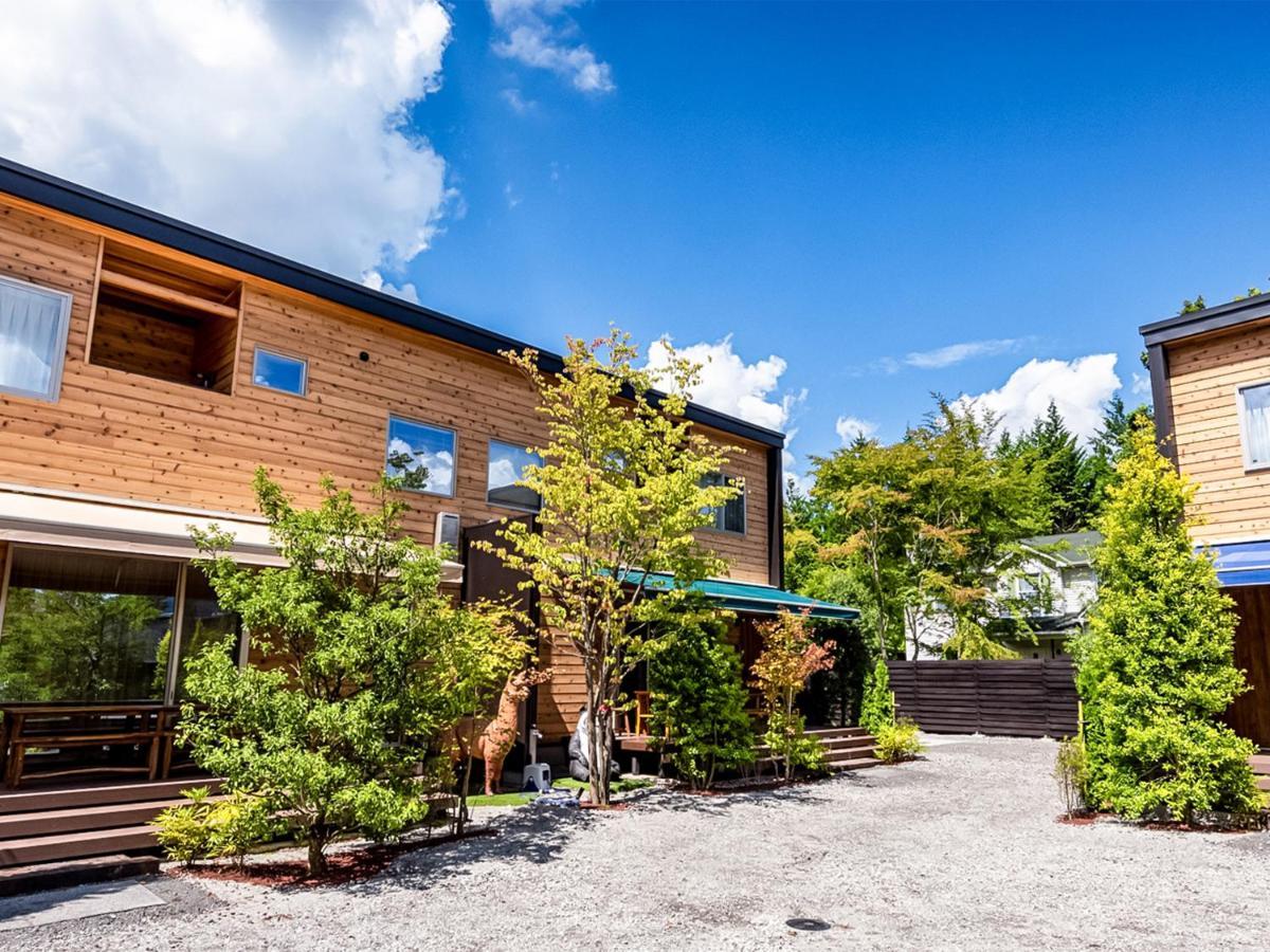 Kawaguchiko Villa Fj Resort Fujikawaguchiko Bagian luar foto